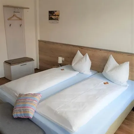 Foerster * 格劳豪